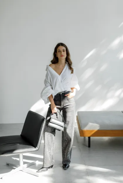 Чорні джинси з кристалами