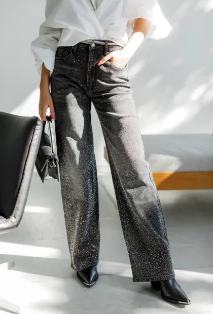 Чорні джинси з кристалами