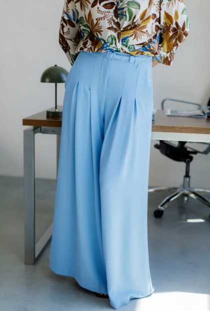 Блакитні штани палаццо