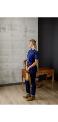 Жіночі джинси прямого крою. Колір: Синій