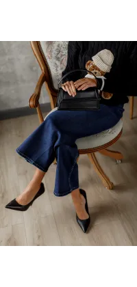 Широкі джинси з високою посадкою. Доступні розміри: M, L