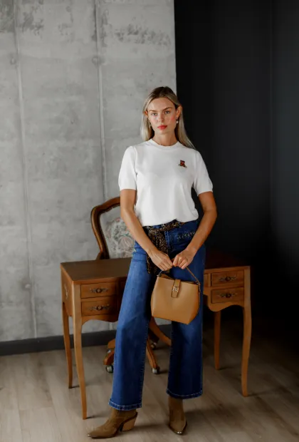 Жіночі джинси з тасьмою