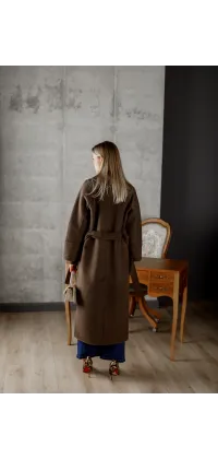 Пальто прямого крою. Колір: Коричневий