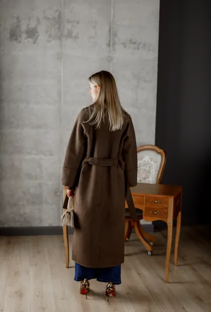 Пальто прямого крою