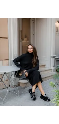 Елегантний в'язаний костюм. Колір: Чорний