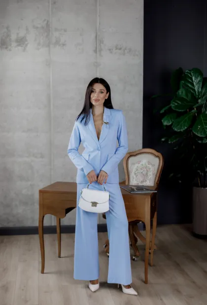 Блакитні трикотажні штани