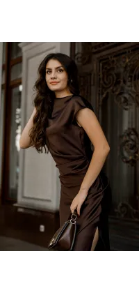 Сукня з драпіровкою. Колір: Коричневий