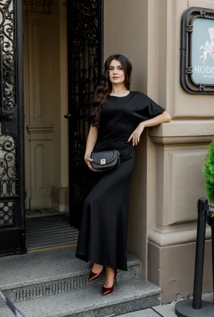 Італійська сукня міді