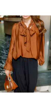 Блуза із зав'язкою, одяг від Jador