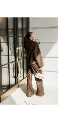 Шоколадні штани прямого крою, одяг від Jador