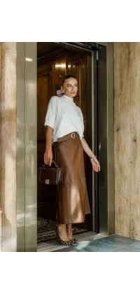 Міді-спідниця з екошкіри. Доступні розміри: 