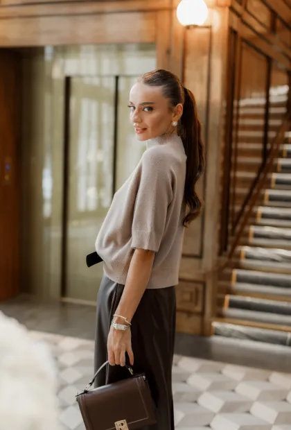 Светр з італійської пряжі