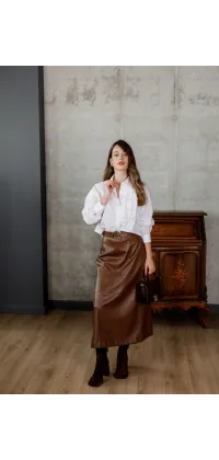 Блуза біла з воланами. Колір: Білий