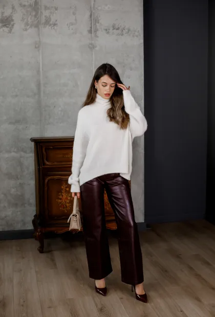 Штани з екошкіри