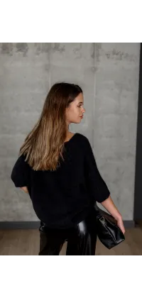 Светр з вирізом, одяг від Jador