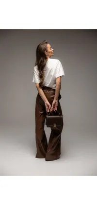 Жіночі штани з еко-шкіри з ременем, колір 