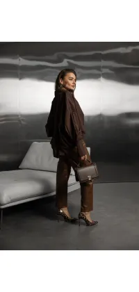 Жіноча сорочка з V-вирізом, одяг від Jador