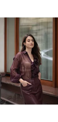 Прозора блузка в горох із воланом. Колір: Бордовий