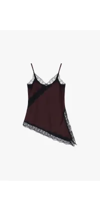 Бордовий сатиновий топ на тонких бретелях з мереживом та асиметричним низом., одяг від Jador