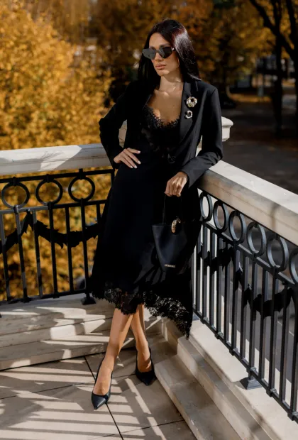 Сукня-комбінація з мереживом