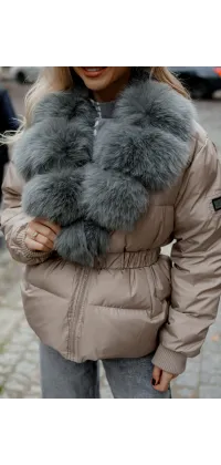 Жіноча пухова куртка. Доступні розміри: 