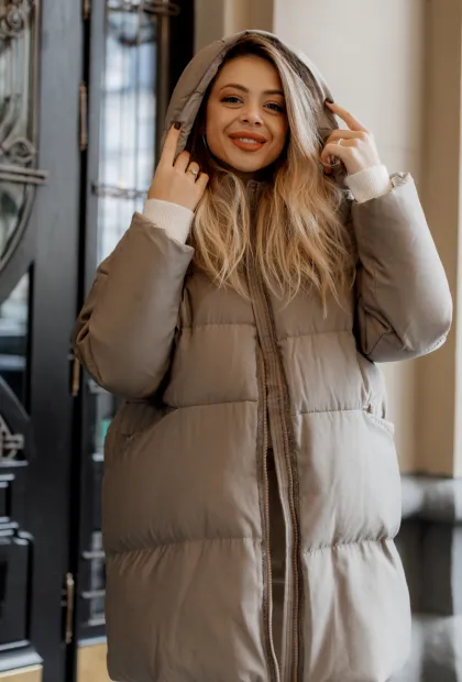 Жіноча куртка з натуральним пухом