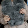 Жіночий зимовий пуховик