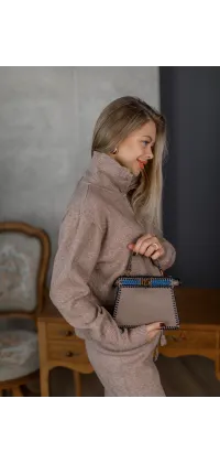 Елегантний трикотажний костюм. Колір: Бежевий