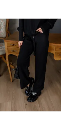 Костюм із щільного трикотажу, одяг від Jador