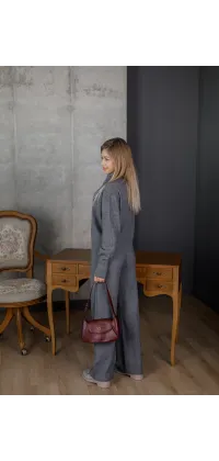 Сірий трикотажний костюм. Колір: Сірий