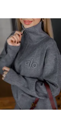 Сірий трикотажний костюм. Доступні розміри: 