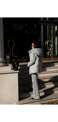 Жіночий пуховик з вовною у стилі Loro Piana — світло-сірий, одяг від Jador