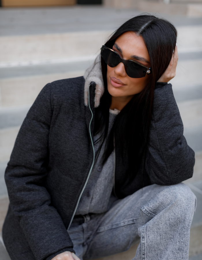Укорочений пуховик з вовни