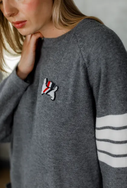 Светр в стилі Thom Browne