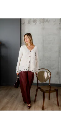 Кардиган з брошкою. Доступні розміри: 