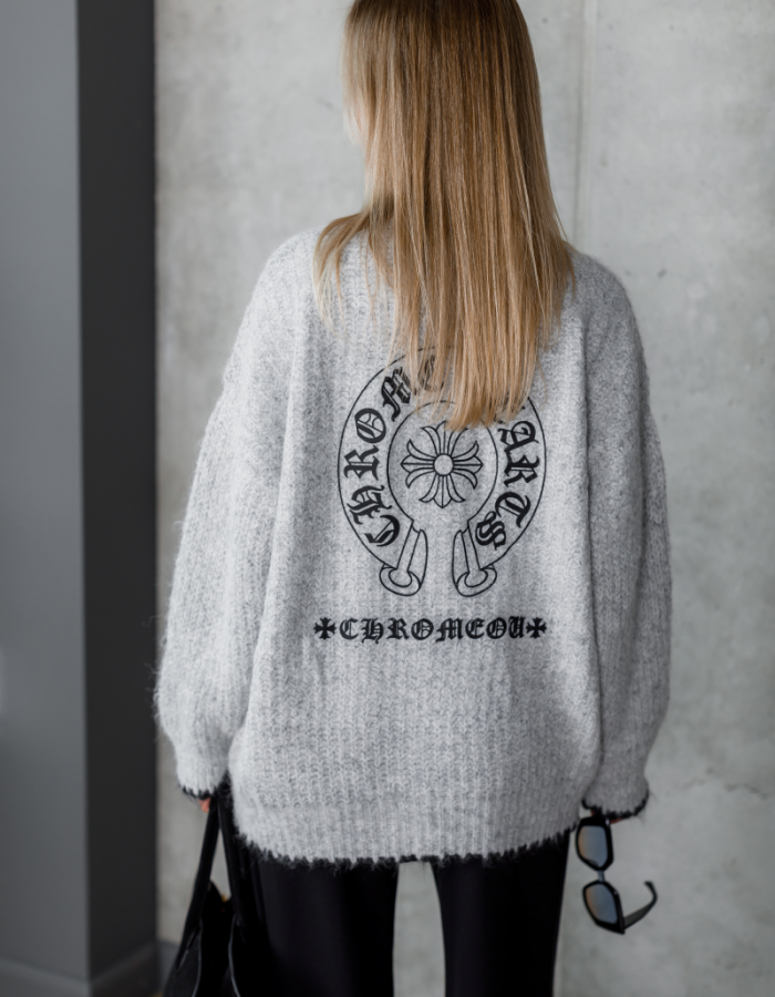 Білий в’язаний светр у стилі Chrome Hearts