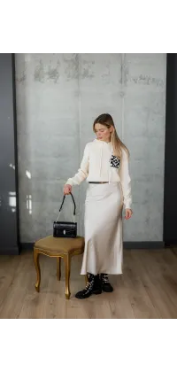 Светр жіночий з капюшоном. Доступні розміри: 