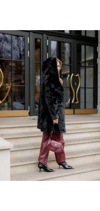 Шуба з екохутра, одяг від Jador