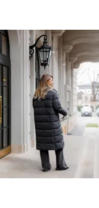 Жіночий зимовий пуховик, одяг від Jador