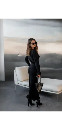 Костюм з хутряним декором. Доступні розміри: Tu