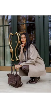 Пальто з натуральної вовни. Колір: Кремовий