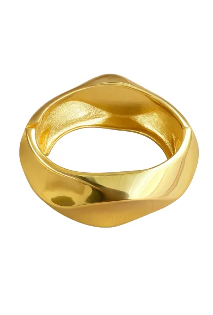 Браслет в золотому кольорі