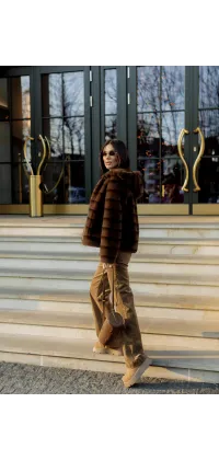 Шуба-дублянка з екохутра. Доступні розміри: 