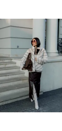 Двостороння шуба-дублянка. Доступні розміри: 