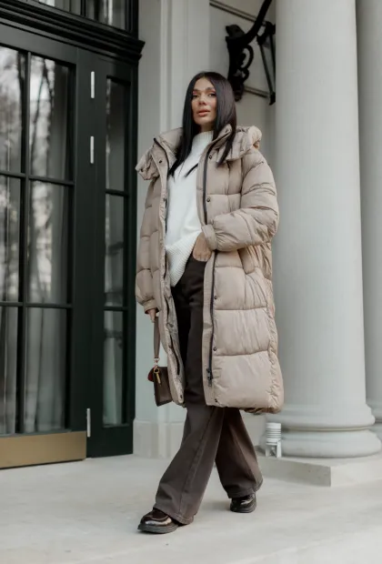 Пуховик світлий -беж