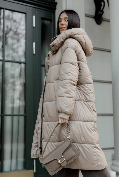 Пуховик світлий -беж