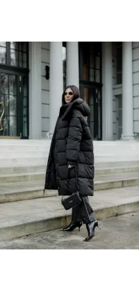Жіночий подовжений пуховик, одяг від Jador