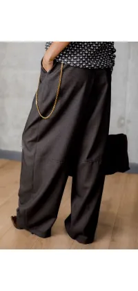 Штани IMPERIAL з акцентом на талію. Доступні розміри: S, M