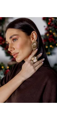 Шоколадний трикотажний светр з рукавом 3/4. Доступні розміри: 