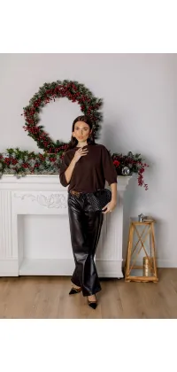 Шоколадний трикотажний светр з рукавом 3/4, одяг від Jador